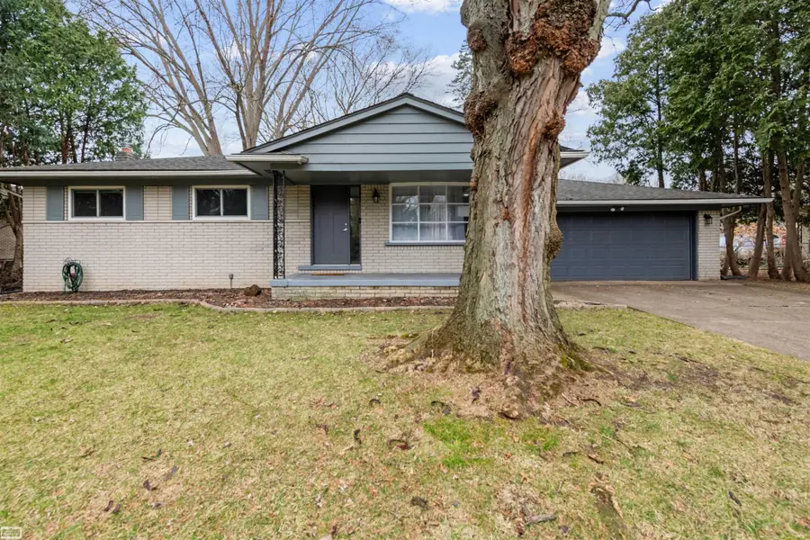 53361 Ruann, Shelby, MI 48316 - #3