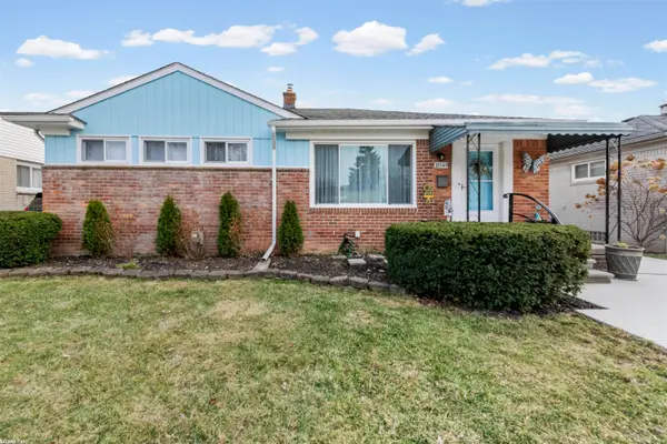 18140 Marquette, Roseville, MI 48066