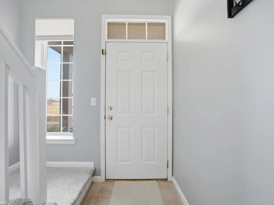52124 Naugatuck, Macomb, MI 48042 - #3