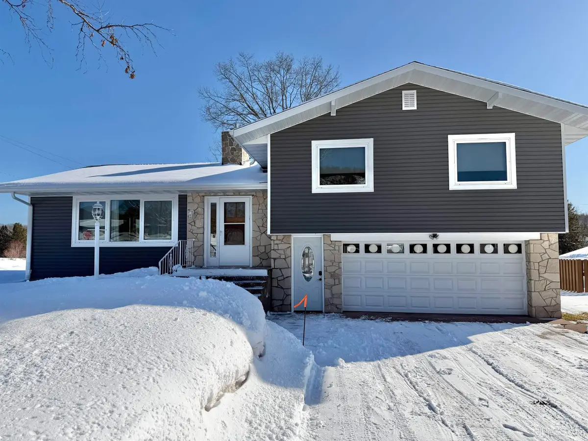 905 E Gold, Bessemer, MI 49911 - #1