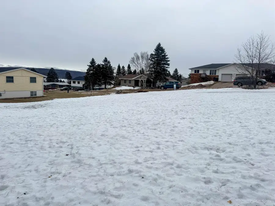 615 Kennedy, Iron Mountain, MI 49801 - #3