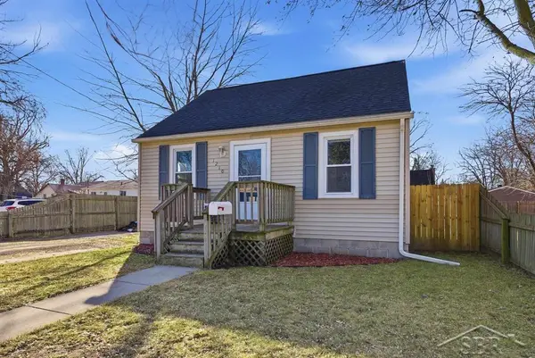 1210 E Smith, Bay City, MI 48706