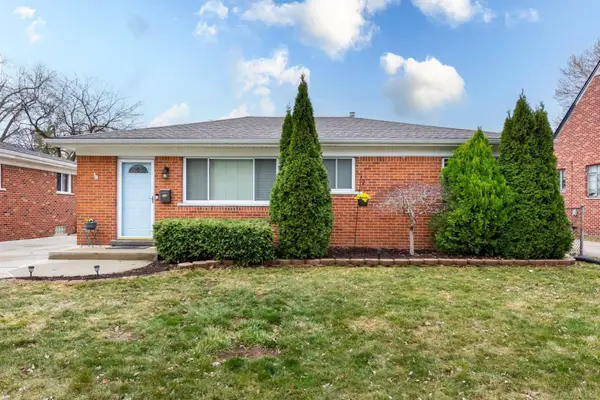 22008 Sunnydale, Saint Clair Shores, MI 48081