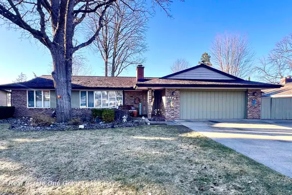 4749 Century, Saginaw, MI 48638