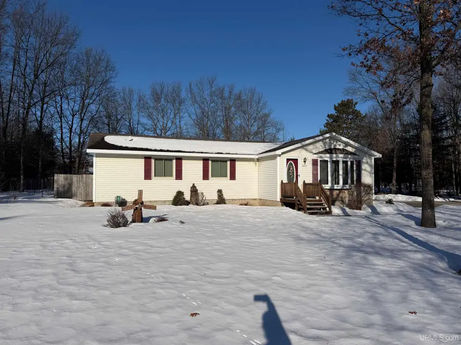 8317 Venture P.2, Gladstone, MI 49837 - #3