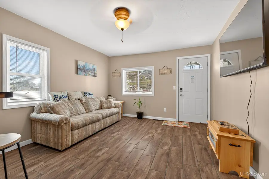 208 W Victory, Newberry, MI 49868 - #3