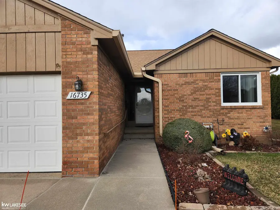 16735 Kyla, Clinton Township, MI 48038 - #2