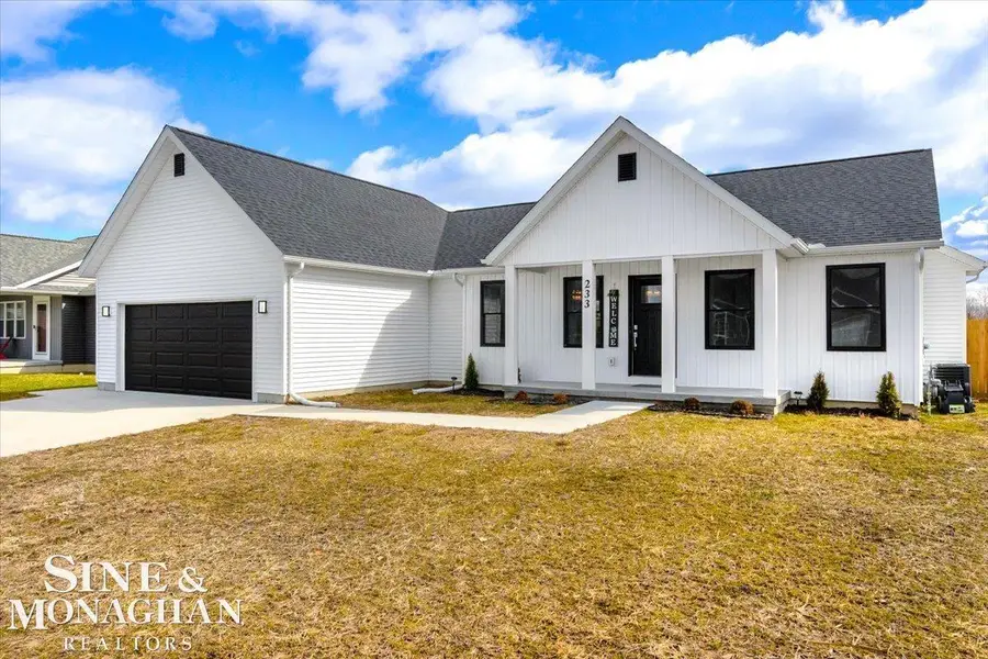 233 Oregon, Marysville, MI 48040 - #2