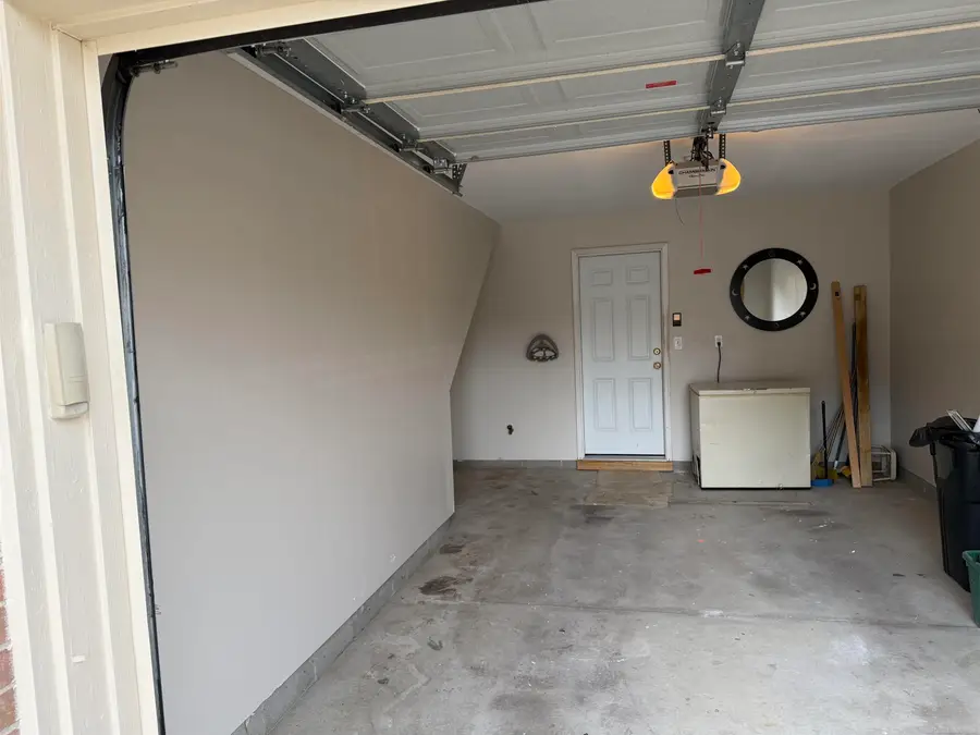 45687 Cagney, Macomb, MI 48044 - #2