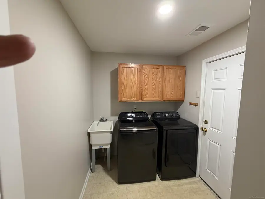 45687 Cagney, Macomb, MI 48044 - #3