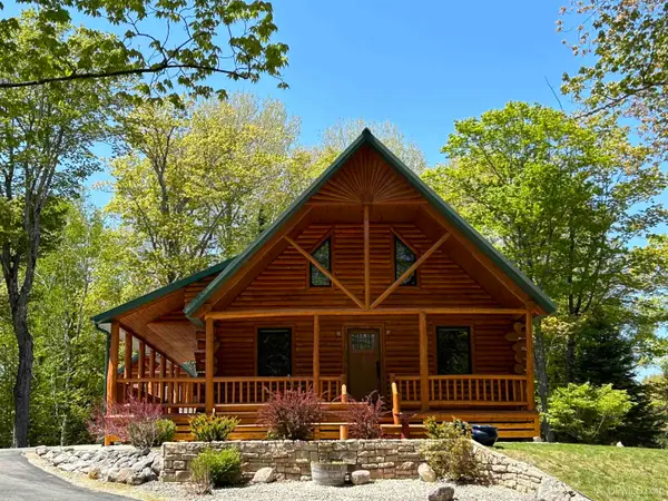 W17461 Us 2, Gould City, MI 49838