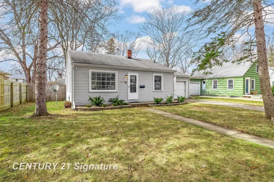 2115 Carolina, Midland, MI 48642 - #2