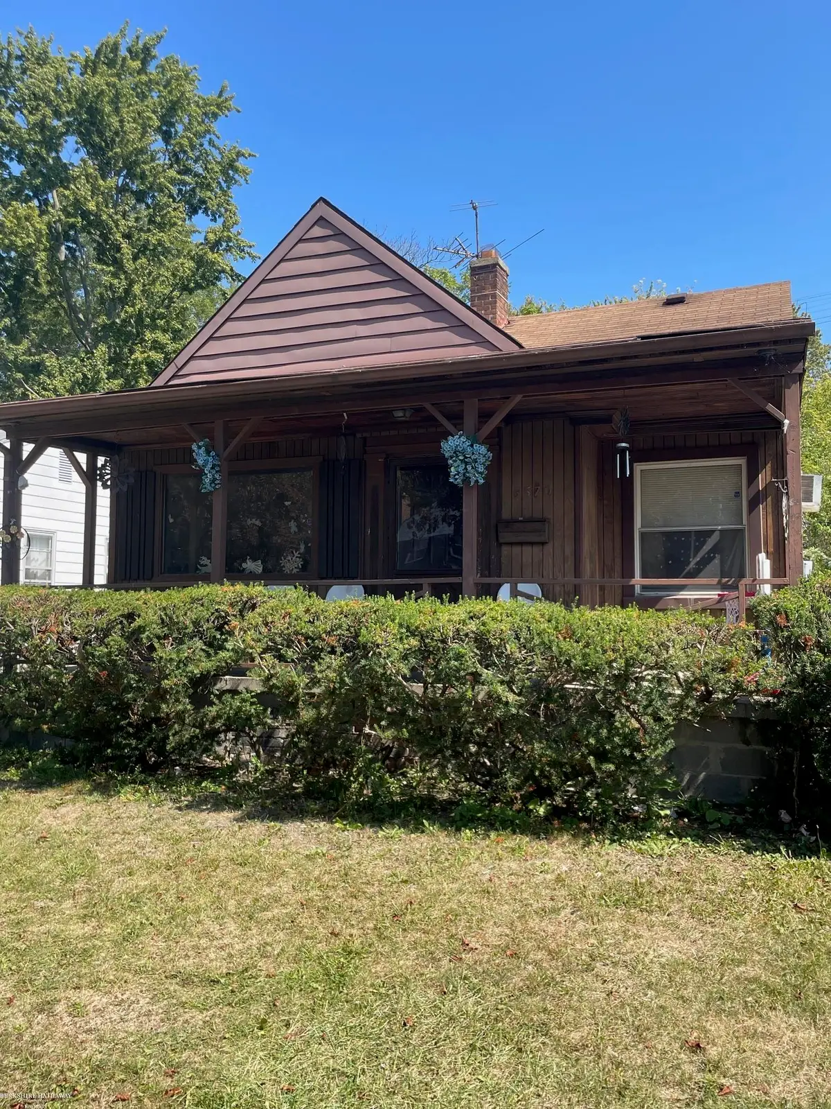 5570 Farmbrook, Detroit, MI 48224 - #1