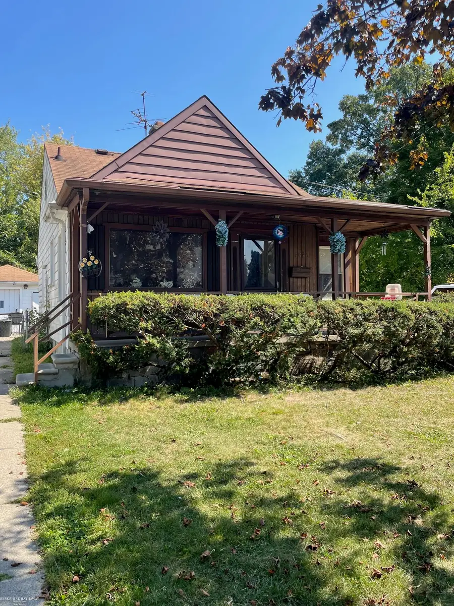 5570 Farmbrook, Detroit, MI 48224 - #2