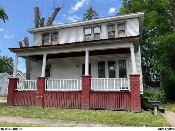 1020 Adams, Saginaw, MI 48602