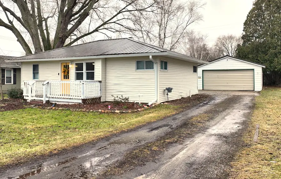 625 Hazel, Vassar, MI 48768 - #2