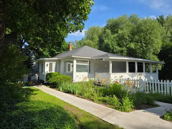 423 W Hampton, Marquette, MI 49855