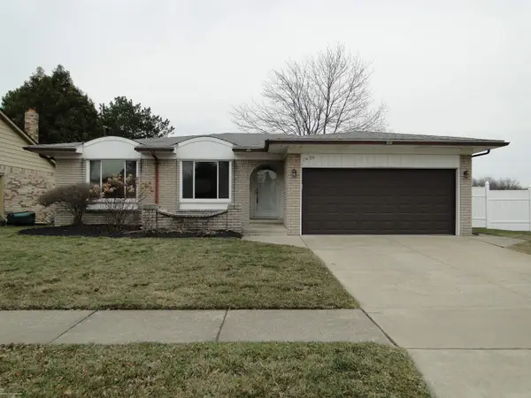 1406 Shaker Dr., Troy, MI 48083