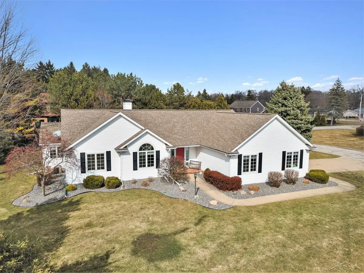 4570 Still Meadow, Saginaw, MI 48603 - #1