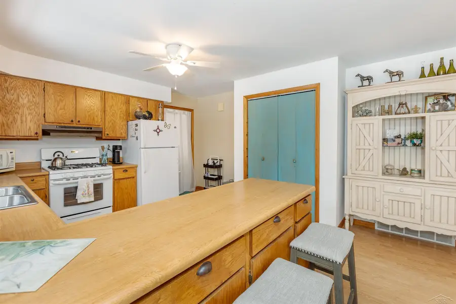 6556 N Magruder, Coleman, MI 48618 - #3