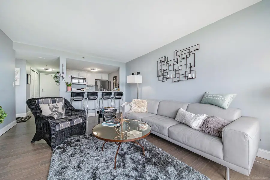 250 E Harbortown #608, Detroit, MI 48207 - #3