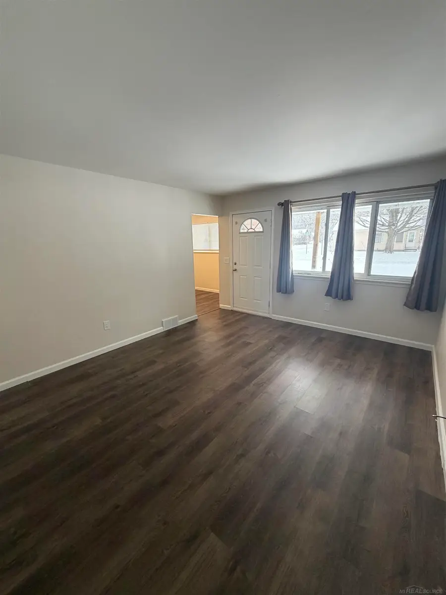 21053 Saint Francis, Farmington Hills, MI 48336 - #3