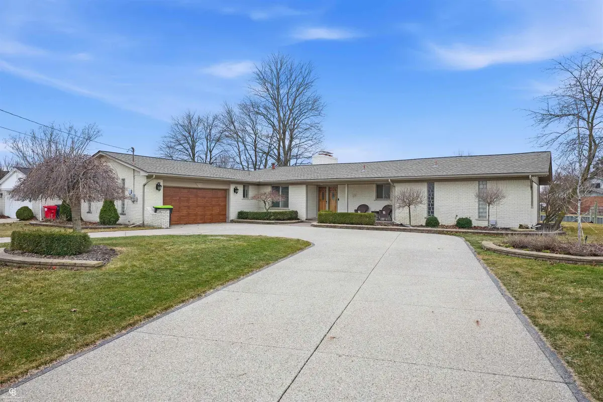 41379 Windmill St, Harrison Township, MI 48045 - #1