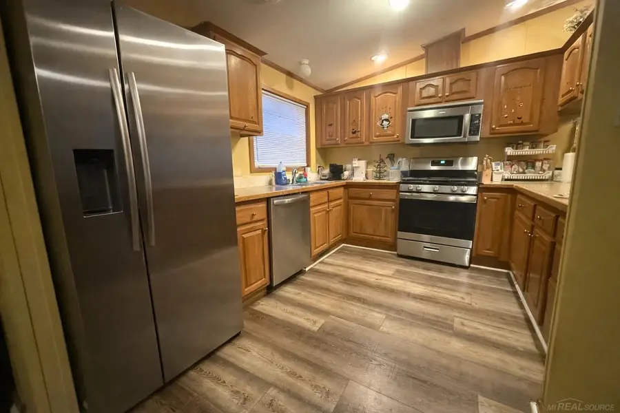 15359 Cartier, Clinton Township, MI 48038 - #3