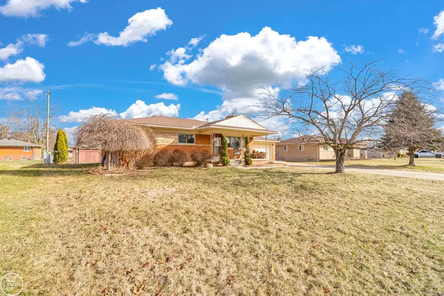 8133 Southfield, Shelby, MI 48316 - #3