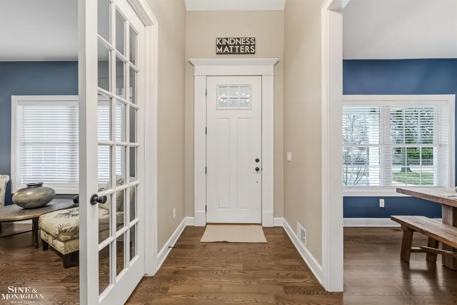 174 Kerby, Grosse Pointe Farms, MI 48236 - #2