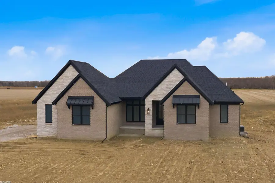 17492 Gilmore, Armada, MI 48005 - #2