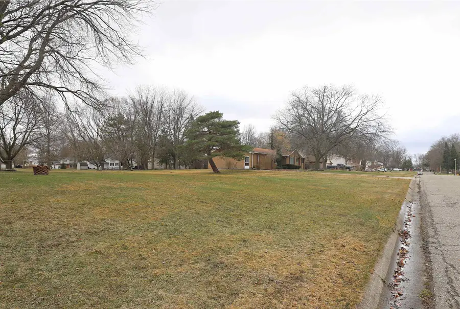 Cimarron, Flint, MI 48532 - #2