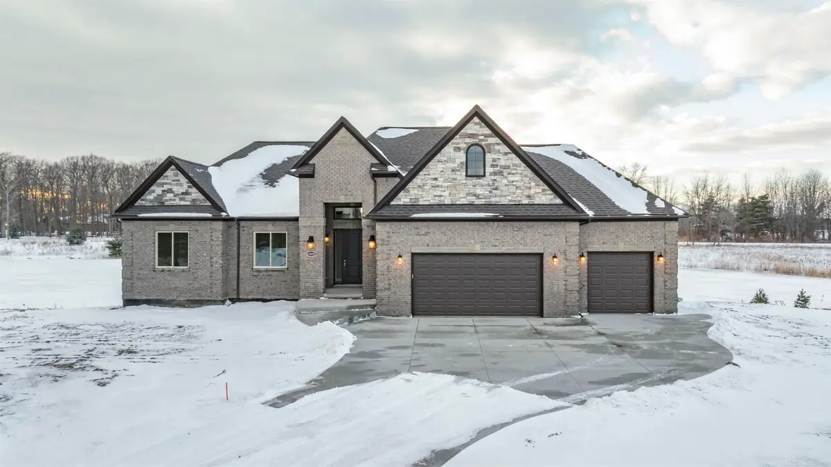 68651 Lake Angela Pointe, Richmond, MI 48062 - #1