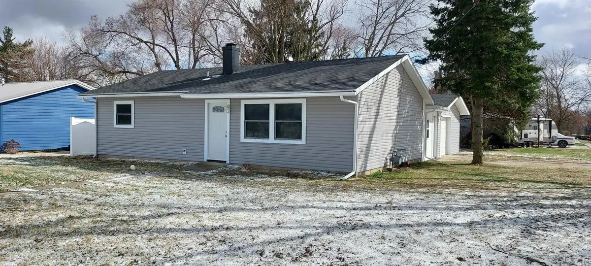 1169 Division, Adrian, MI 49221 - #1
