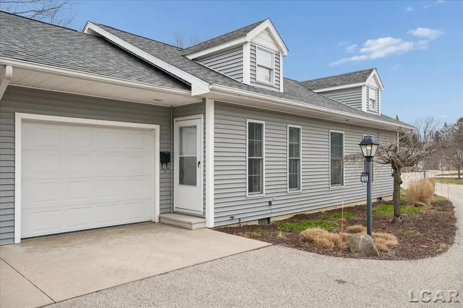 959 W Maumee #B, Adrian, MI 49221 - #2