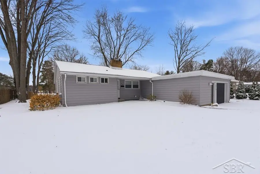 210 E Meadowbrook, Midland, MI 48642 - #2