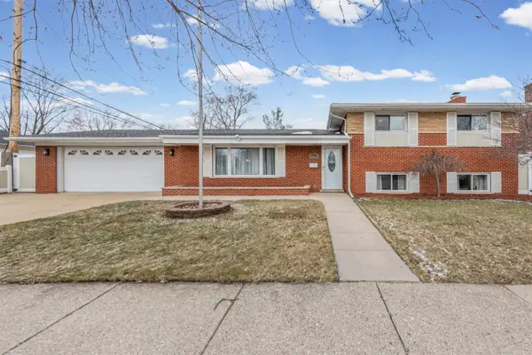 20801 Paloma, Saint Clair Shores, MI 48080