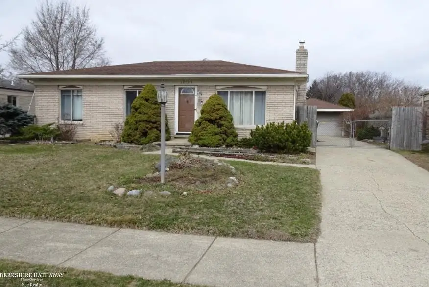 12123 Ontario, Sterling Heights, MI 48313 - #2