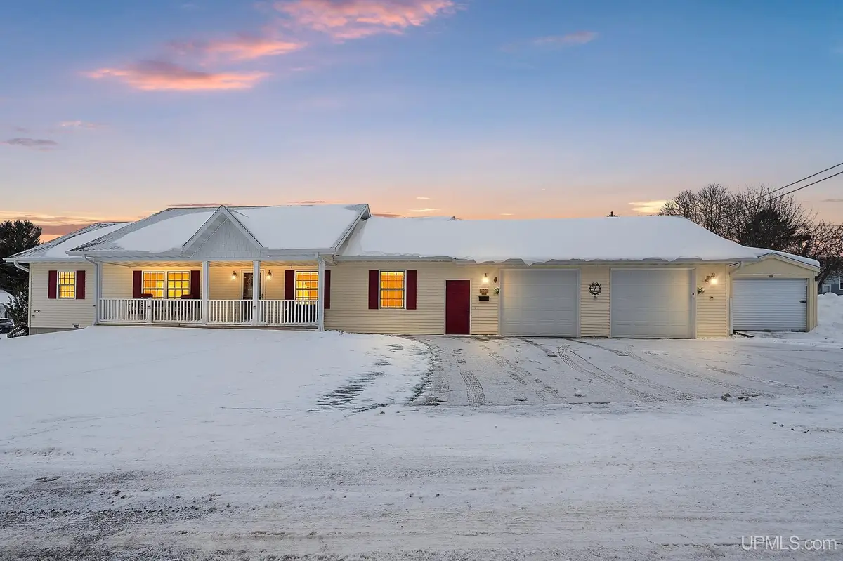 1000 W Ludington, Iron Mountain, MI 49801 - #1