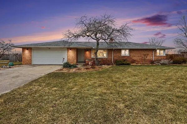 811 SE Boutell, Essexville, MI 48732