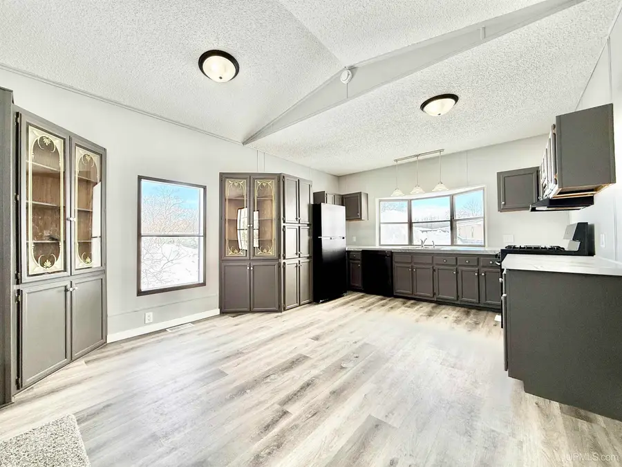 155 29th Lot 74, Gladstone, MI 49837 - #2