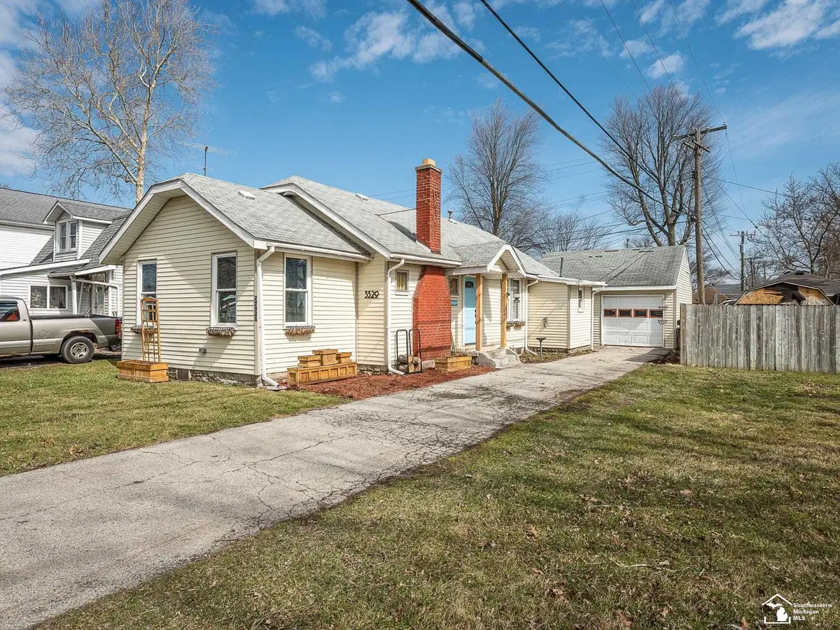 3329 Elmwood, Monroe, MI 48162 - #1