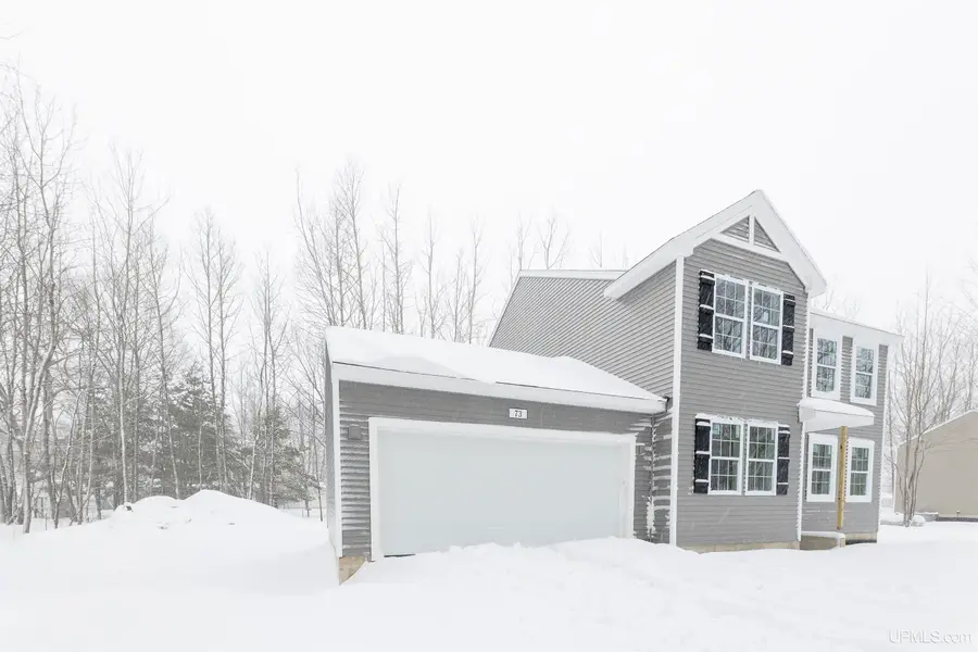 73 Royal Oak, Gladstone, MI 49837 - #2