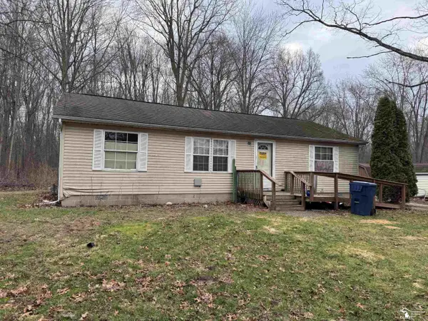 9404 Summerfield, Temperance, MI 48182