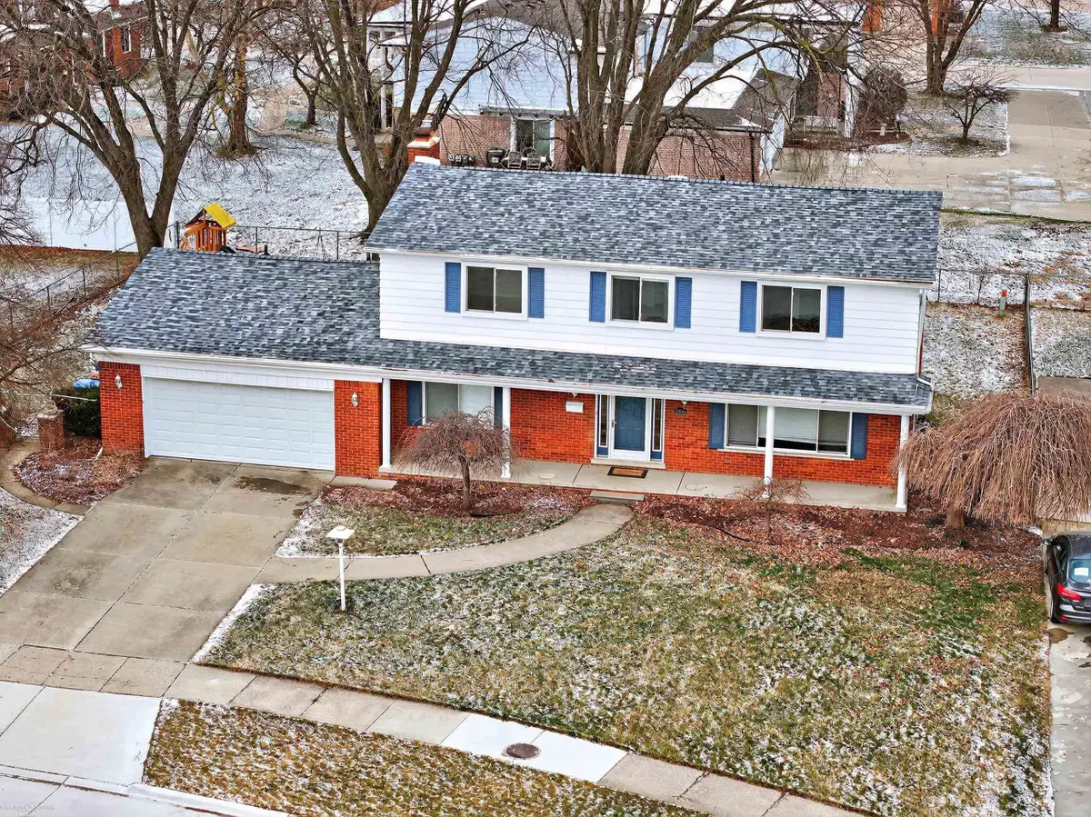 32645 Northampton, Warren, MI 48093 - #1