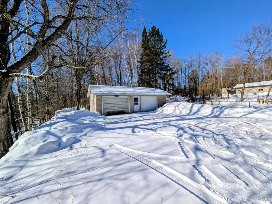 4231 W Us 2, Iron River, MI 49935 - #2