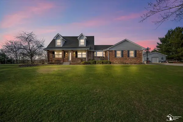 2544 Scofield Carleton, Carleton, MI 48117