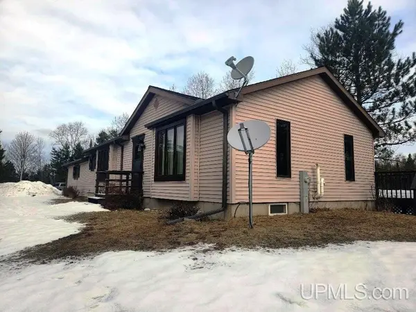 4540 W Us2, Iron River, MI 49935