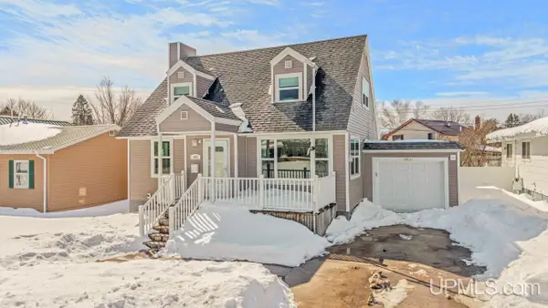 609 Wilson, Kingsford, MI 49802