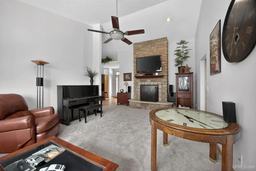 1800 Middle Point, Houghton, MI 49931 - #3